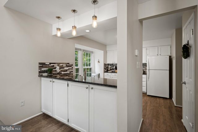3079 FENNEGAN CT, Woodbridge, VA 22192