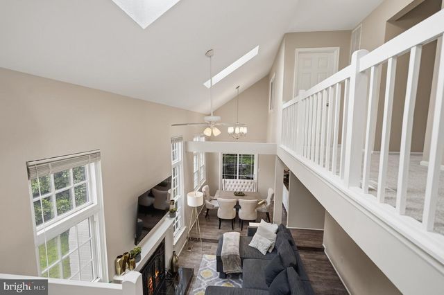 3079 FENNEGAN CT, Woodbridge, VA 22192