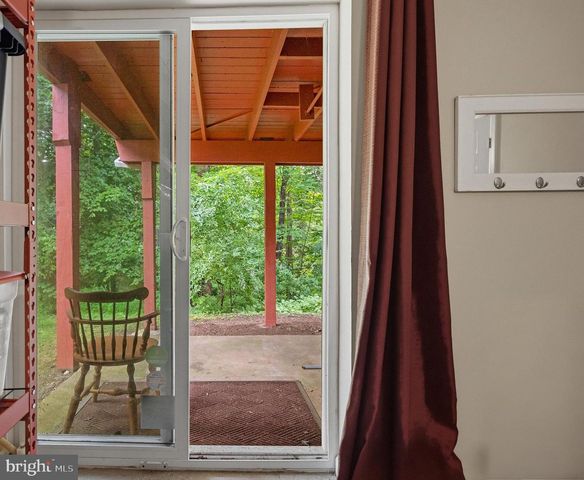 3079 FENNEGAN CT, Woodbridge, VA 22192