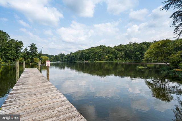 3079 FENNEGAN CT, Woodbridge, VA 22192