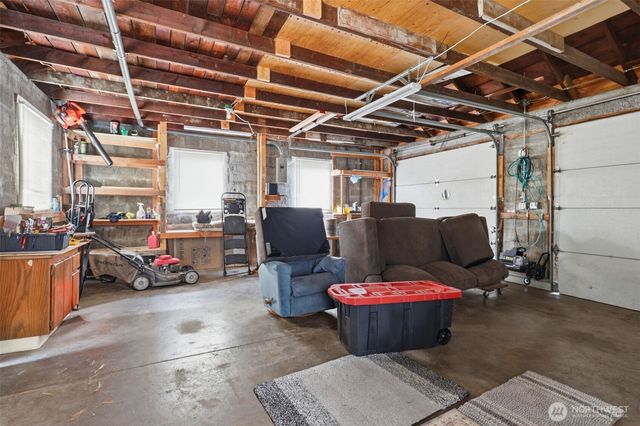2005 Carlson Road, Vancouver, WA 98661