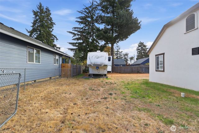 2005 Carlson Road, Vancouver, WA 98661