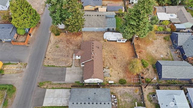 2005 Carlson Road, Vancouver, WA 98661