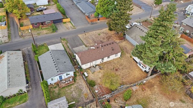 2005 Carlson Road, Vancouver, WA 98661
