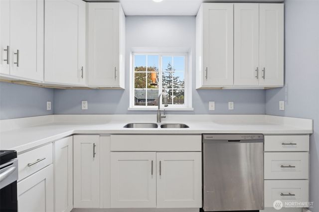 2005 Carlson Road, Vancouver, WA 98661