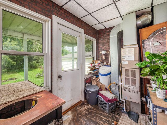 114 Scioto Street, Green Camp, OH 43322