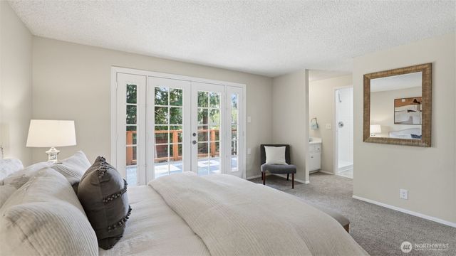 15667 SE Fairwood Boulevard, Renton, WA 98058