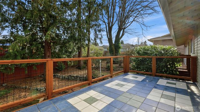 15667 SE Fairwood Boulevard, Renton, WA 98058