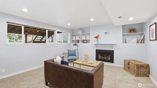 15667 SE Fairwood Boulevard, Renton, WA 98058