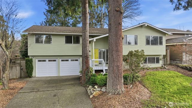 15667 SE Fairwood Boulevard, Renton, WA 98058