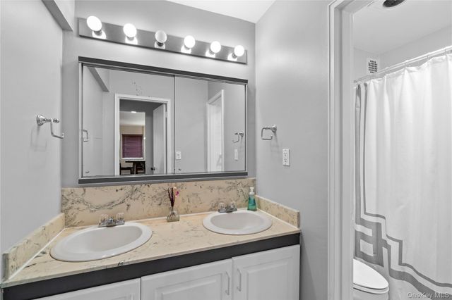 80 E Hartsdale Avenue 520, Hartsdale, NY 10530