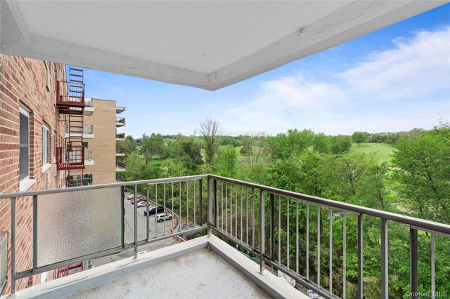 80 E Hartsdale Avenue 520, Hartsdale, NY 10530