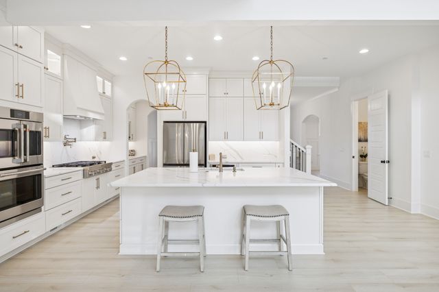 2033 Vail Trce, Nolensville, TN 37135