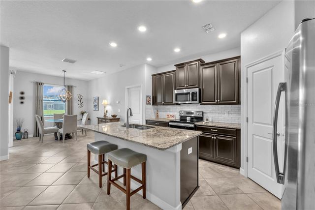 10036 SAGE CREEK DRIVE, Sun City Center, FL 33573