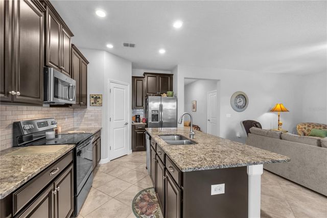 10036 SAGE CREEK DRIVE, Sun City Center, FL 33573