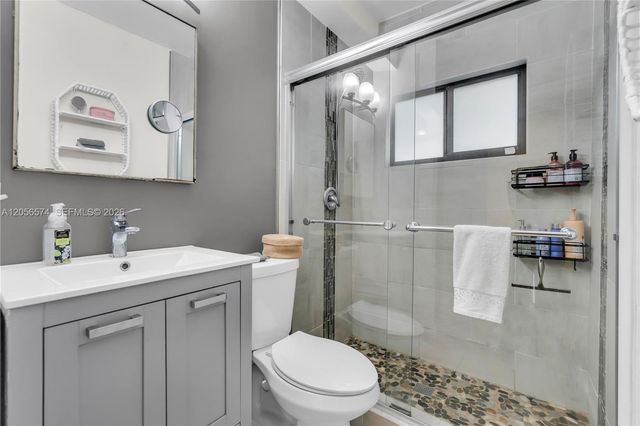1340 NW 4th Ave, Fort Lauderdale, FL 33311