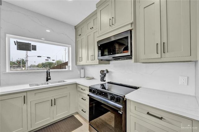 920 S Bicentennial Boulevard, Mcallen, TX 78501
