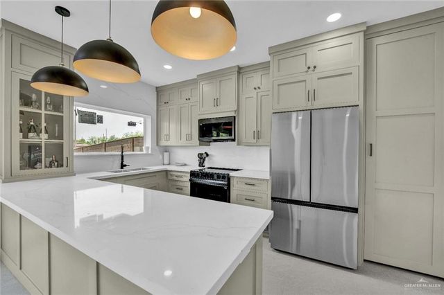 920 S Bicentennial Boulevard, Mcallen, TX 78501