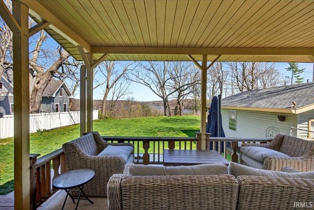 305 S Bluff Street, Monticello, IN 47960