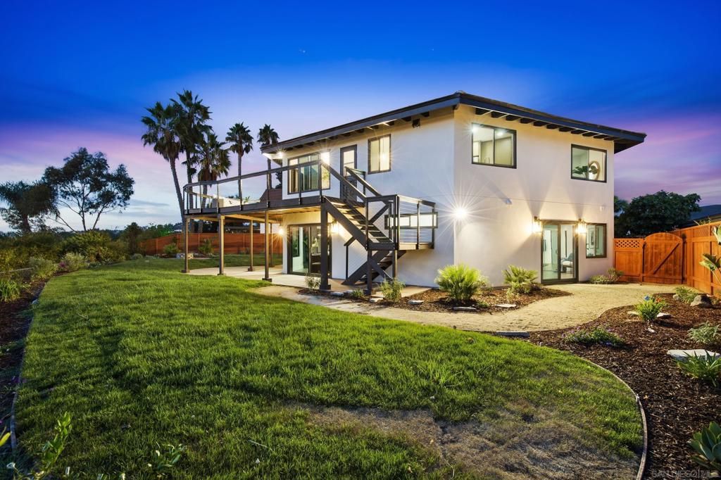7619 Cortina Ct, Carlsbad, CA 92009 — photo 4