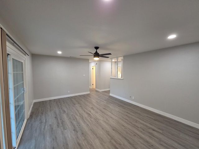 10824 Oakton Way, Rancho Cordova, CA 95670