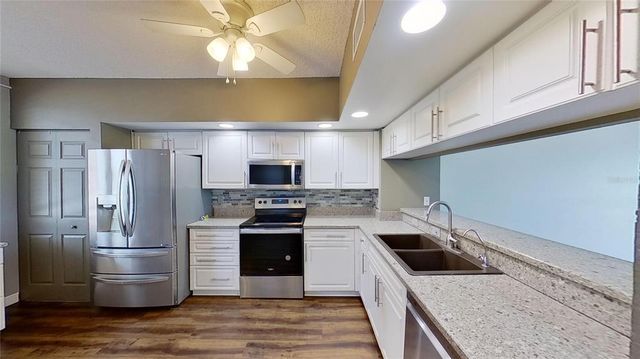 6495 SHORELINE DRIVE 8104, St Petersburg, FL 33708