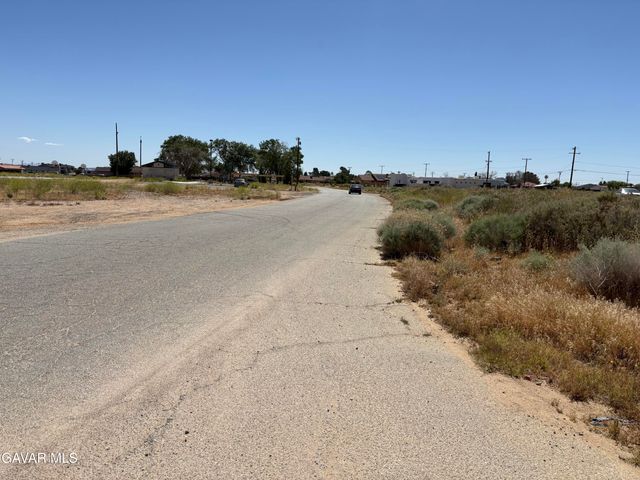Hugo Way, California City, CA 93505