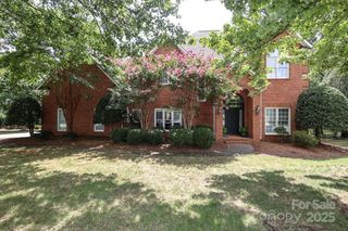 10840 Congressional Club Drive, Charlotte, NC 28277