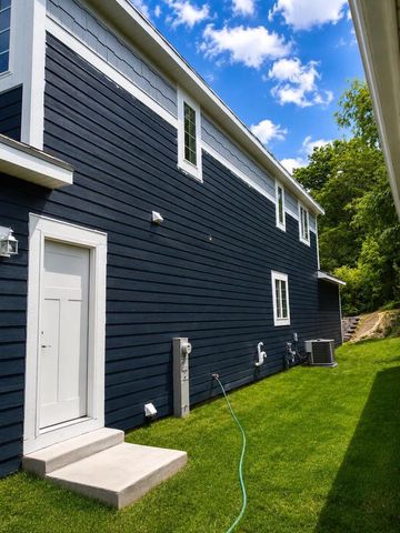 4120 S Pennsylvania AVENUE, Saint Francis, WI 53235