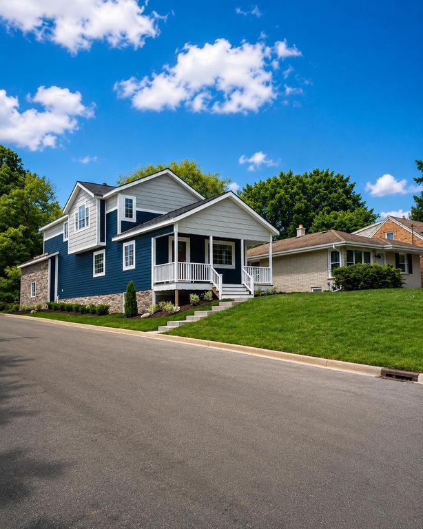 4120 S Pennsylvania AVENUE, Saint Francis, WI 53235