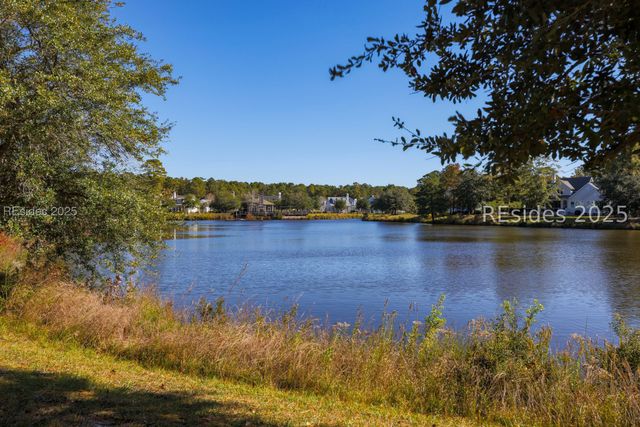 34 Oldfield Village Rd, Bluffton, SC 29909