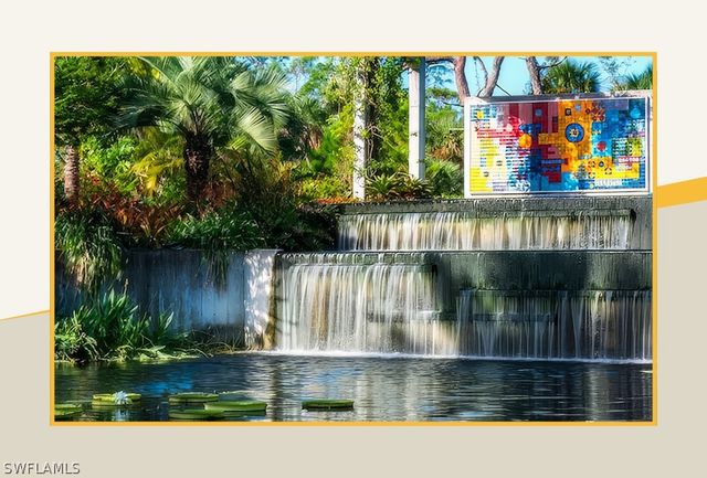 3854 Grove CIR, Naples, FL 34112