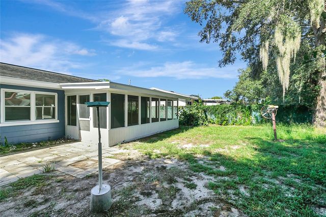 420 HILLCREST DRIVE SE, Winter Haven, FL 33884