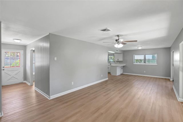 420 HILLCREST DRIVE SE, Winter Haven, FL 33884