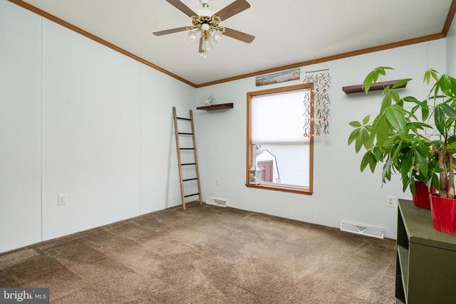 8054 FAIR BREEZE DR, Severn, MD 21144