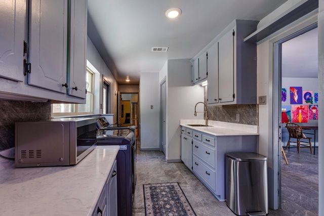 403 Johnson Street, Terrell, TX 75160