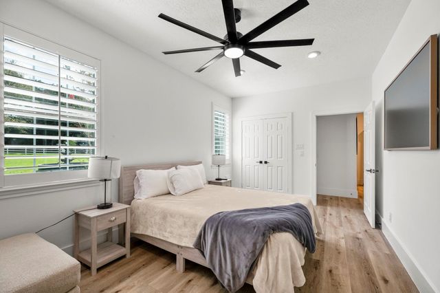 31219 Edgewater Drive, Magnolia, TX 77354