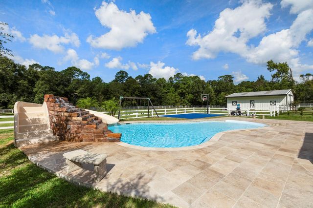31219 Edgewater Drive, Magnolia, TX 77354