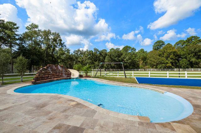 31219 Edgewater Drive, Magnolia, TX 77354