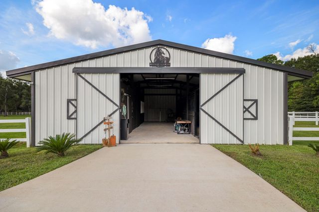 31219 Edgewater Drive, Magnolia, TX 77354