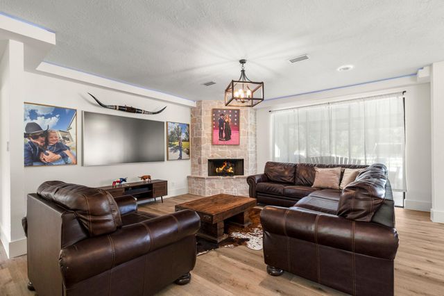 31219 Edgewater Drive, Magnolia, TX 77354