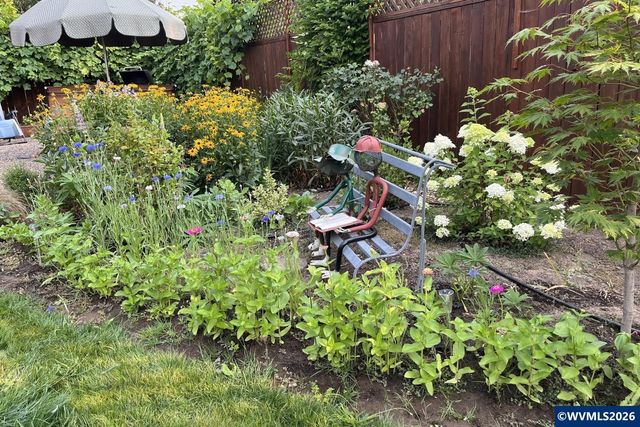 2141 Thomas Way, Hubbard, OR 97032