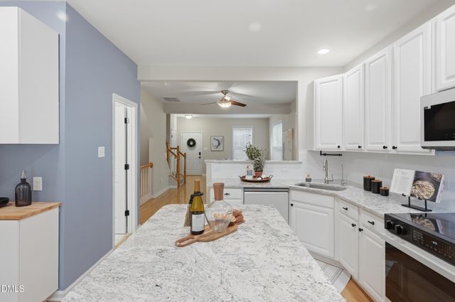 5411 Vista View Court, Raleigh, NC 27612