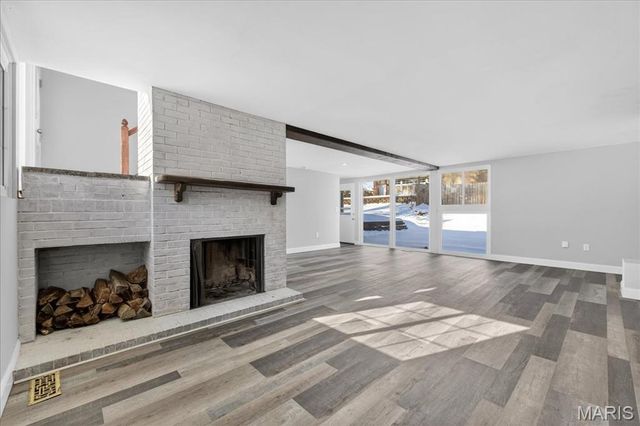 1 Hill N Dale Lane, St Louis, MO 63132