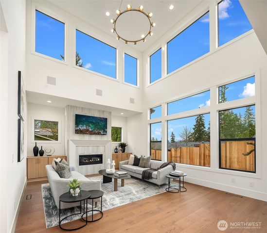 16601 SE 27th Street, Bellevue, WA 98008