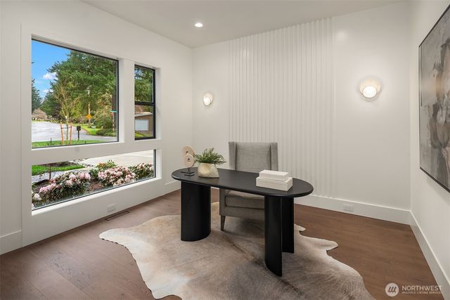 16601 SE 27th Street, Bellevue, WA 98008