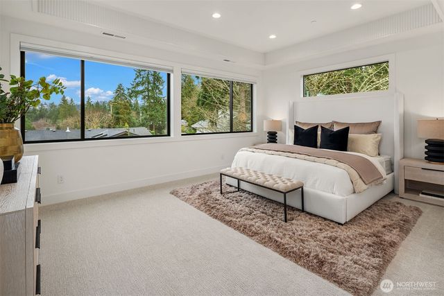 16601 SE 27th Street, Bellevue, WA 98008