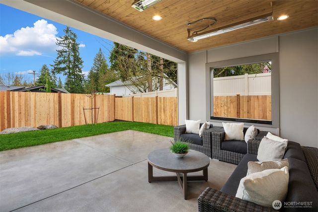 16601 SE 27th Street, Bellevue, WA 98008