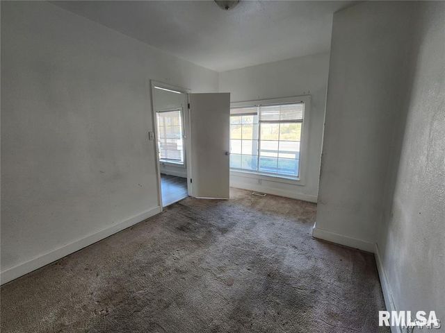 2025 BROADWAY Street, Hannibal-mo, MO 63401