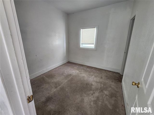 2025 BROADWAY Street, Hannibal-mo, MO 63401